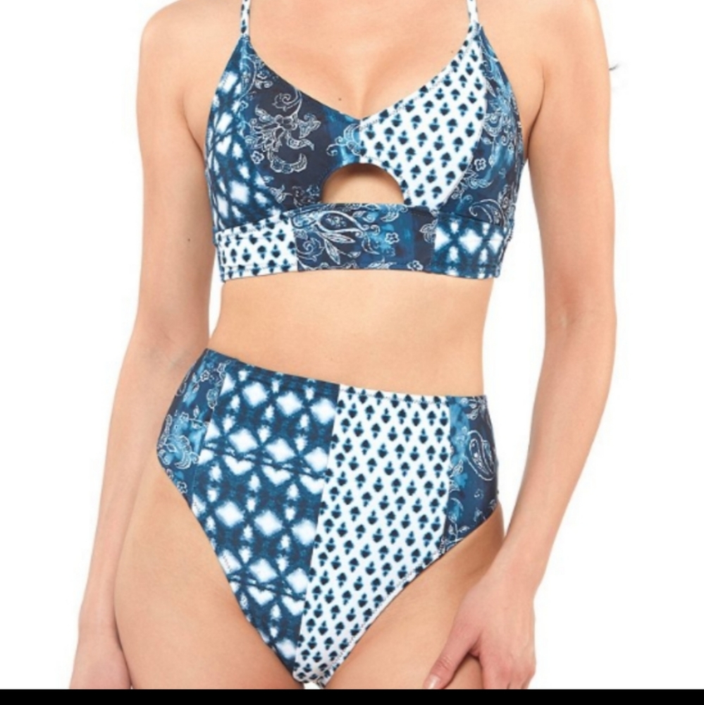 BUNDLE!!!! JESSICA SIMPSON BIKINI & COVER-UP PANTS